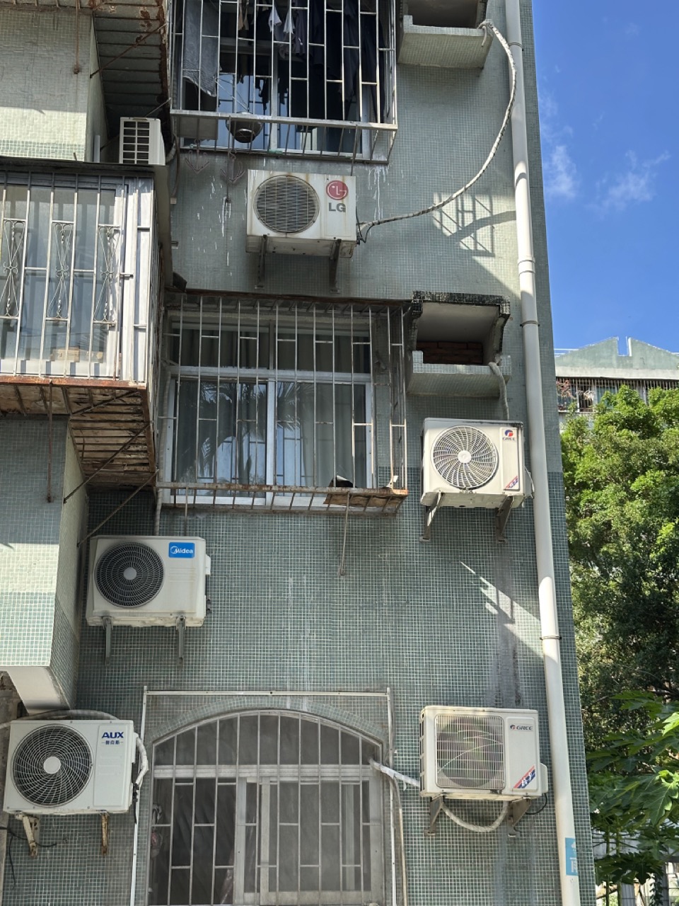 Thinking about Ultimate Questions